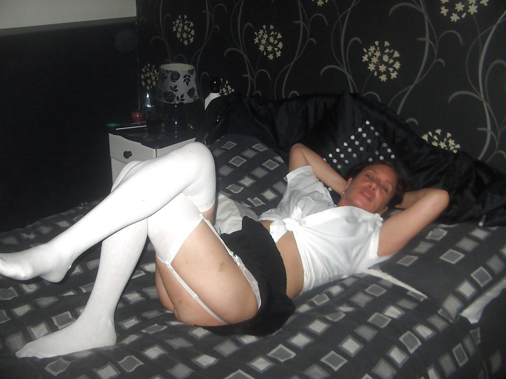 12P Dark haired milf