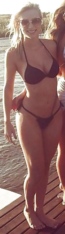 25P Delicious Brazilian Blonde Slut