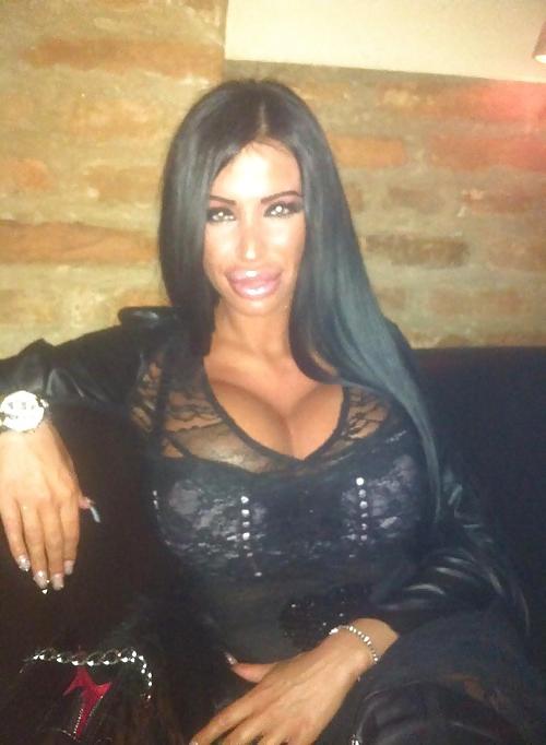 21P Stacy-Ultimate Bimbo