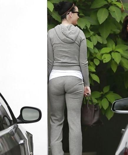25P Pawgs, vpl's and fat asses in general