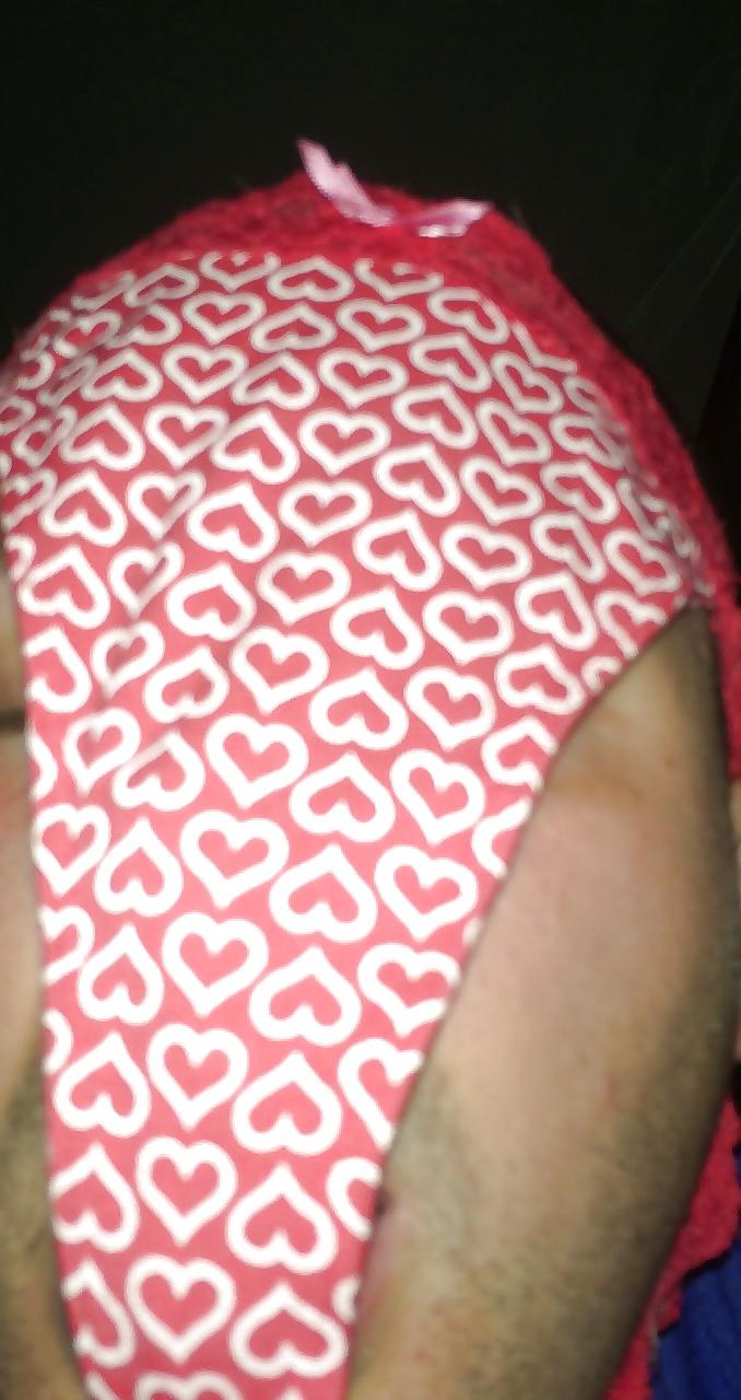 7P Licking NOT my older sisters cum stained thong