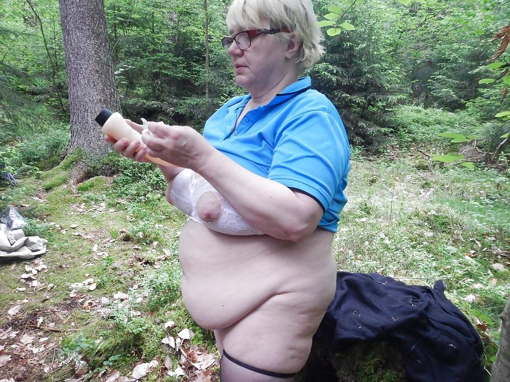 22P She still Likes to get off
