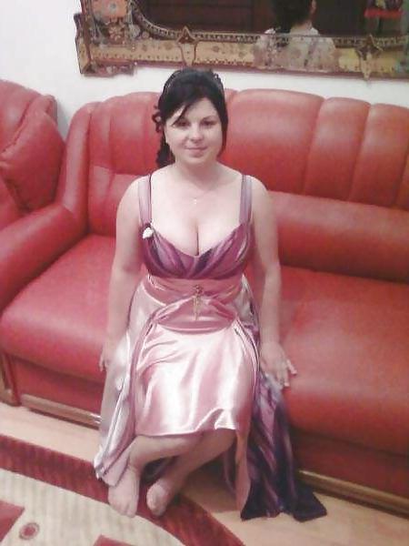 25P Sexy Arabian Amateurs