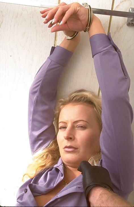 15P Mature blonde all tied up.
