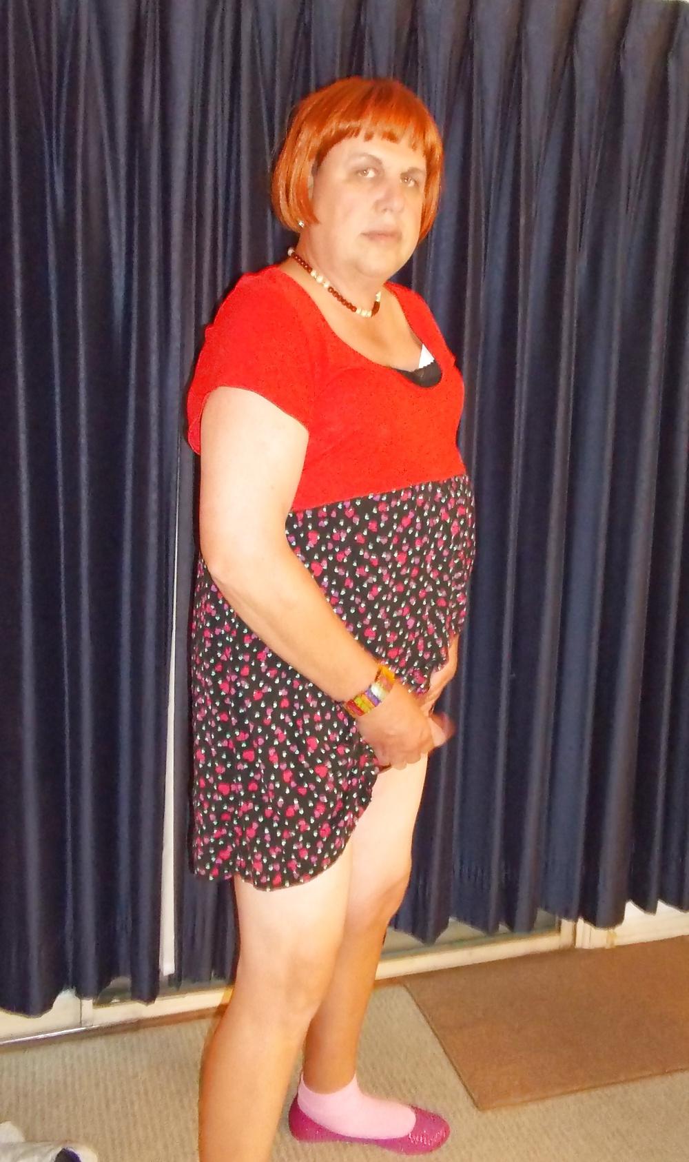 25P Wife of a sissy and sissy hubby play