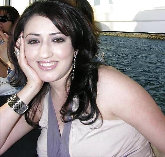9P ARABIAN SEX TEACHER