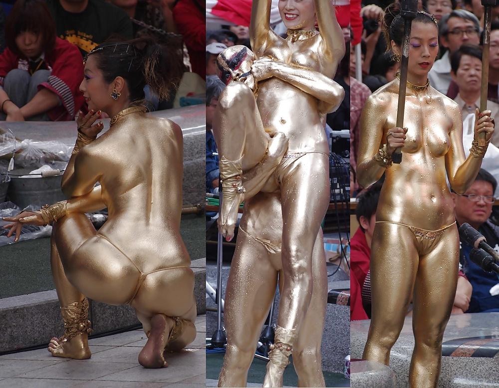 25P Chinese girls- Gold paint- Hot Public Tits and Ass