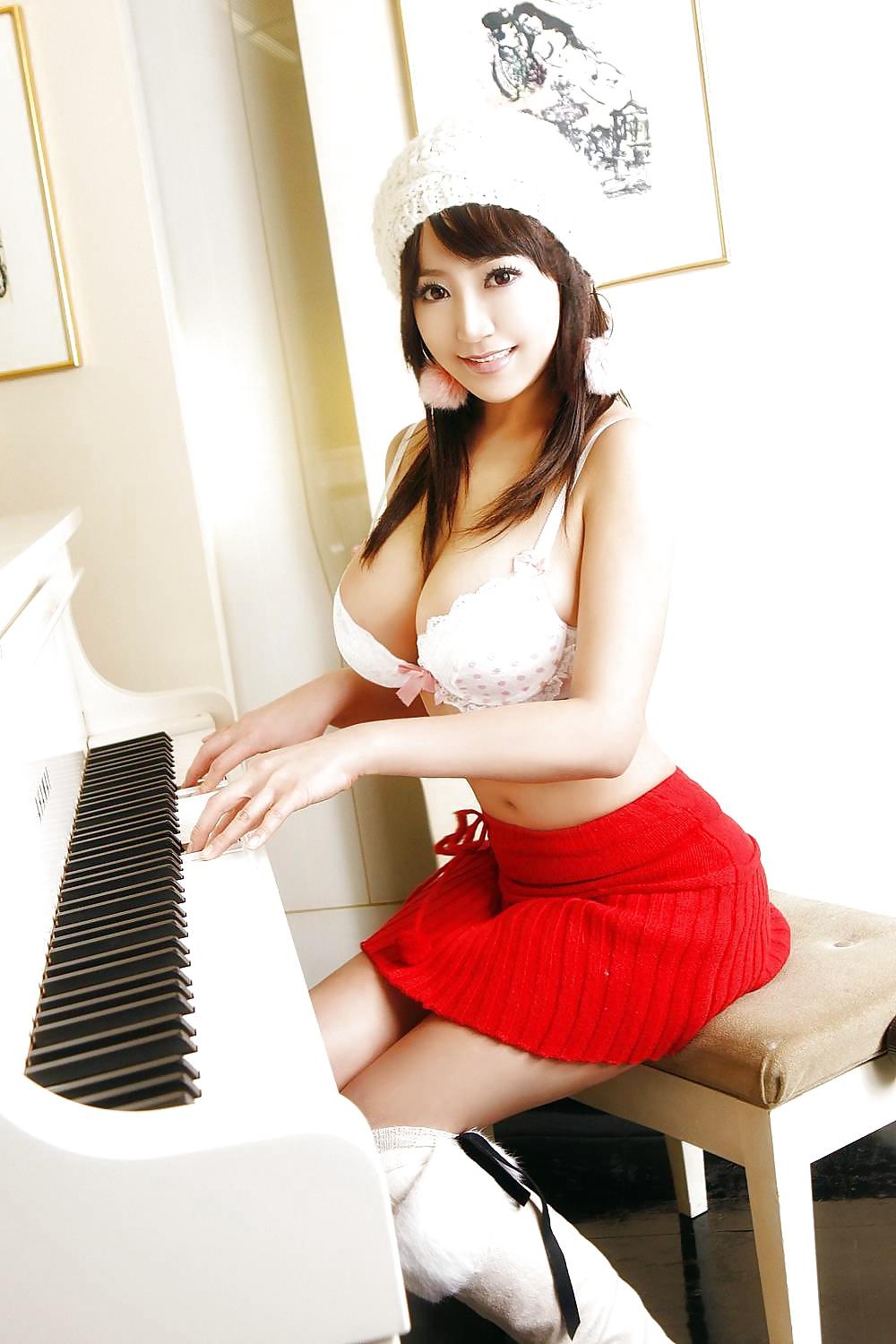 25P Fantasy Asian cum targets