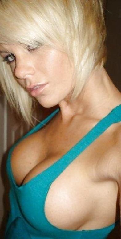 25P Mirror Girls: Teen Self Shots 6