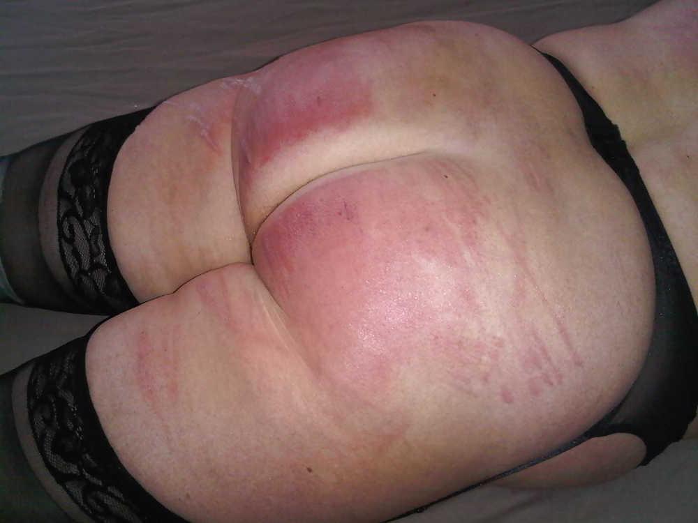7P Scottish slut .  who wants to play with this slut ??