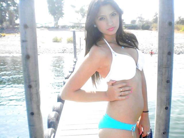 22P Arabian Girls