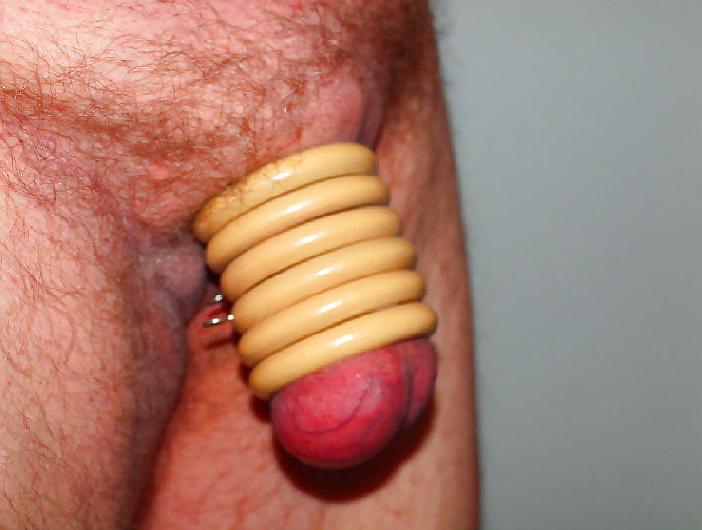 8P Small cock's play time