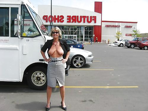 25P Public Play - Shopping!