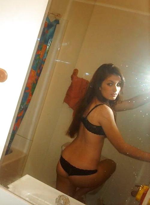 25P Mirror pics omg