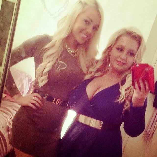 25P Short and Stacked: British Bimbo Bitch Paris