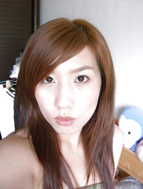 25P Chinese girl