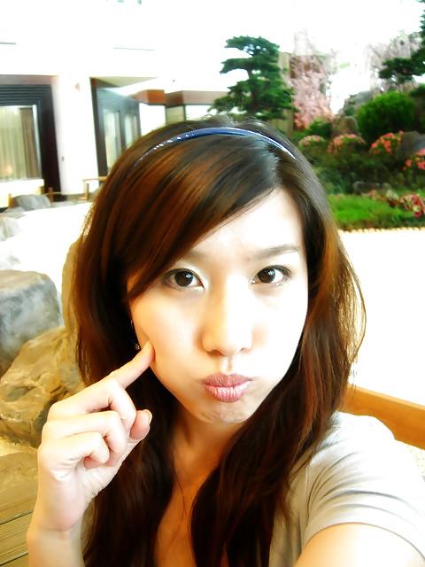 25P Chinese girl