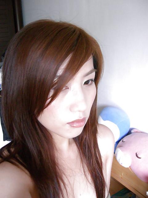 25P Chinese girl