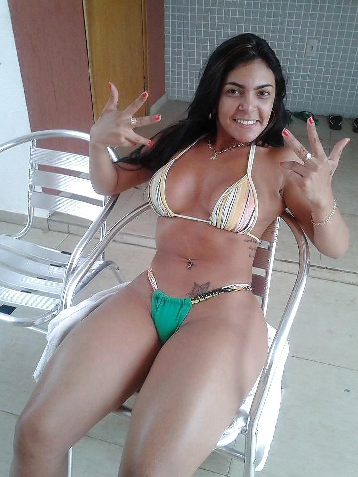 25P Hot Brazilian!