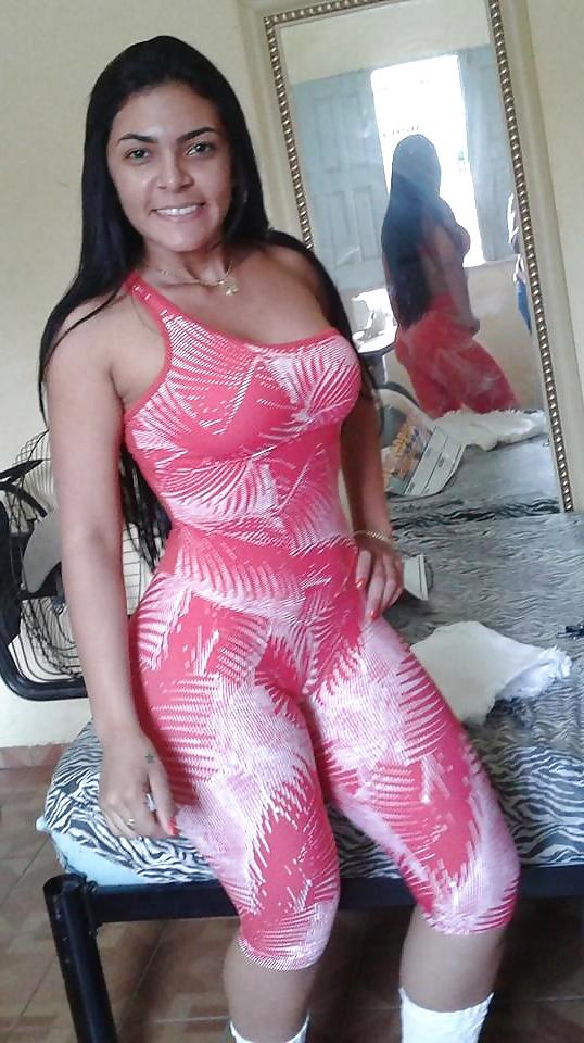 25P Hot Brazilian!