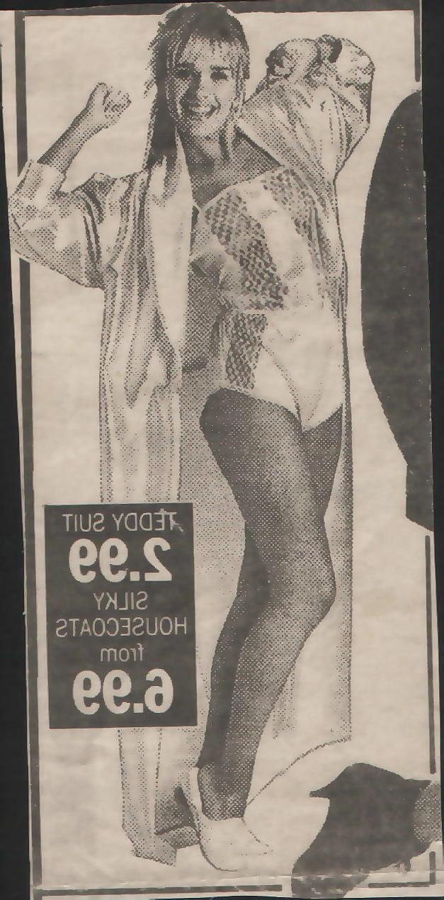 25P Carol smillie nude model