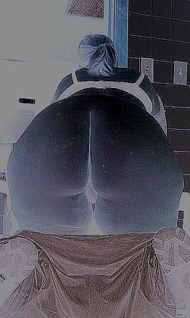 9P BBW THICK BUSTY WIFE