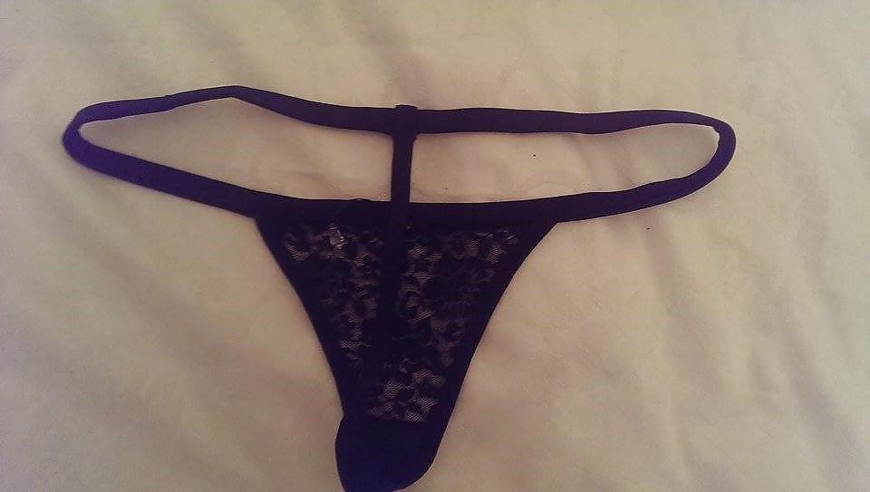 25P Mitbewohners G-String- und Tanga-Schubladentransport