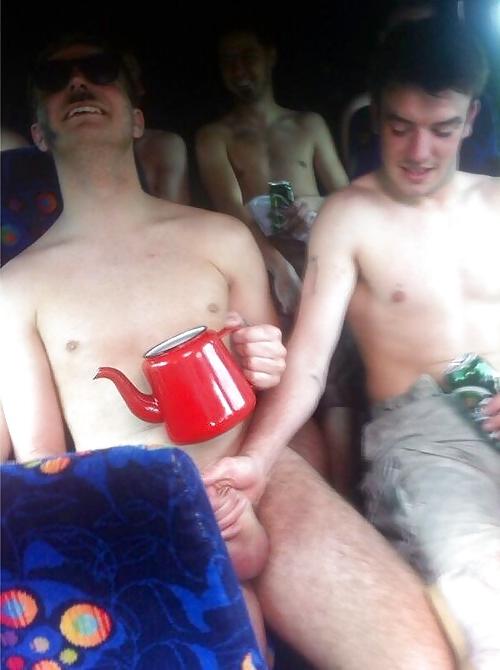 25P Guys giving a helping hand