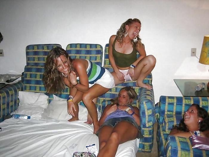 25P Horny girls in jeans LXVIII