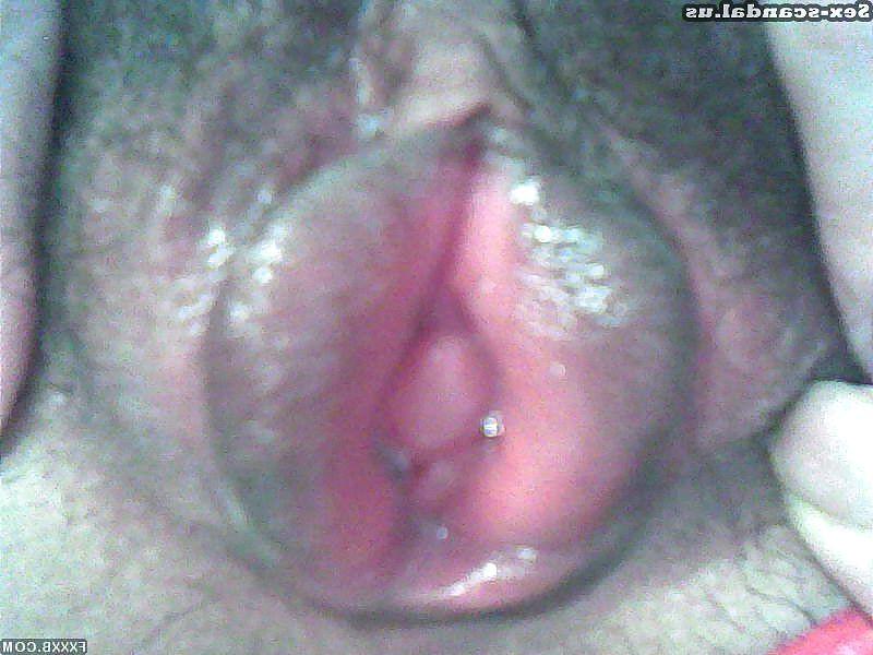 25P Chinese girl fucked at work