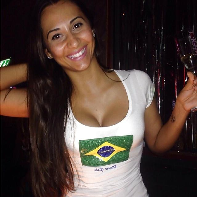 8P Cute brazilian bitch Caroline