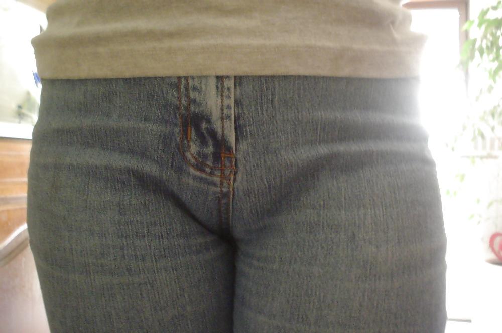 25P Horny girls in jeans LXV
