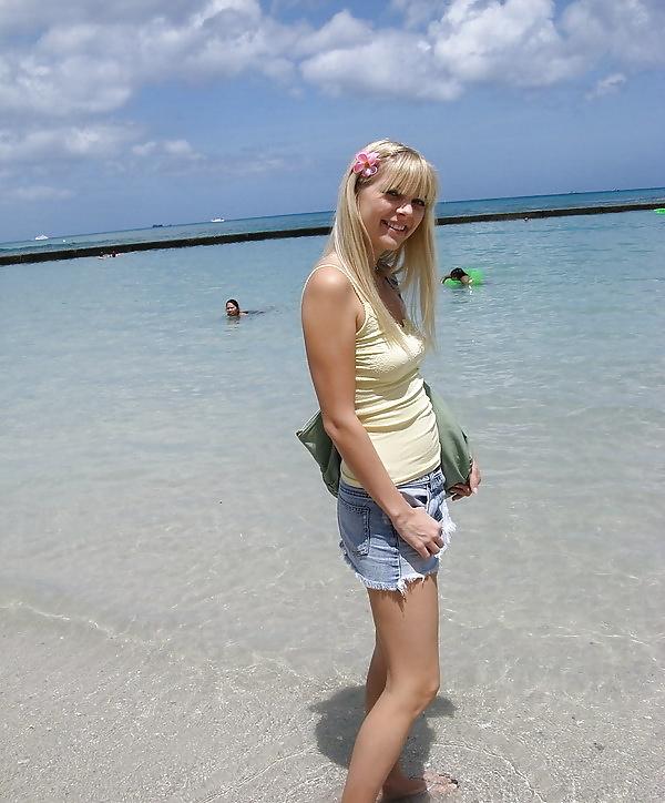 25P Horny girls in jeans LXV