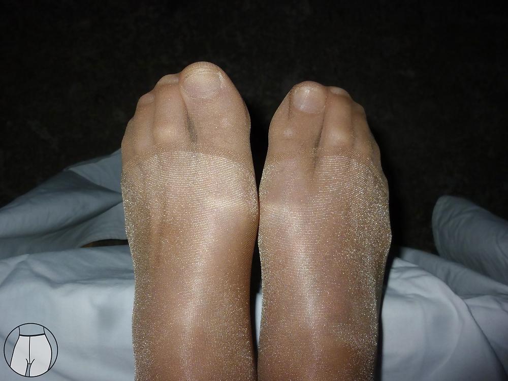 16P Enstings family pantyhose 1