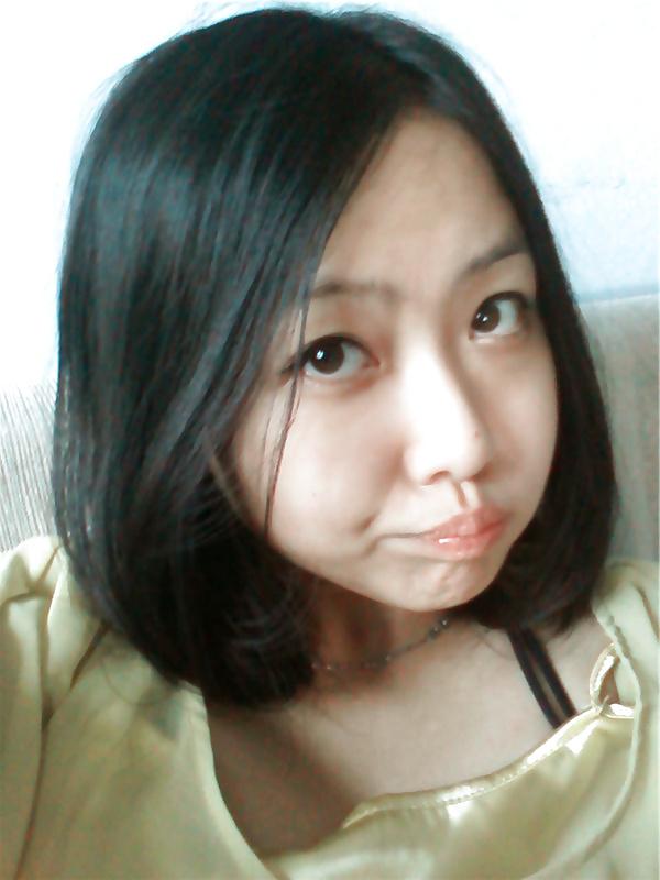 21P Chinese nice girl
