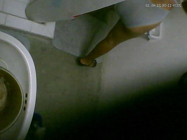 17P Spy bathroom pictures nena milf sabrosa culona asssssss