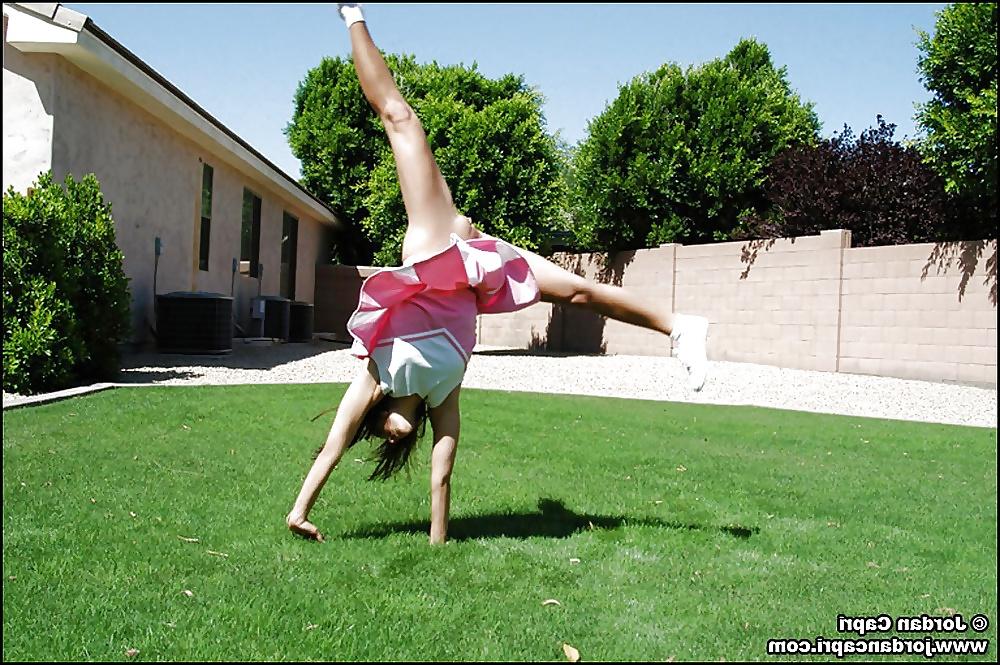 10P Naked horney young cheerleaders