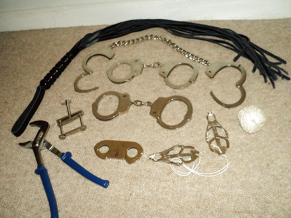 7P Mistress Lara (Toys)