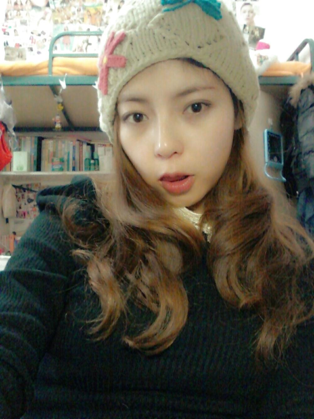 12P Nice chinese girl very 