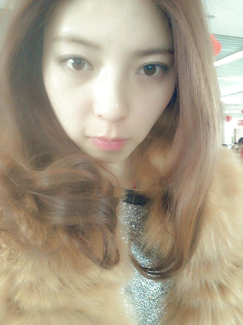12P Nice chinese girl very 