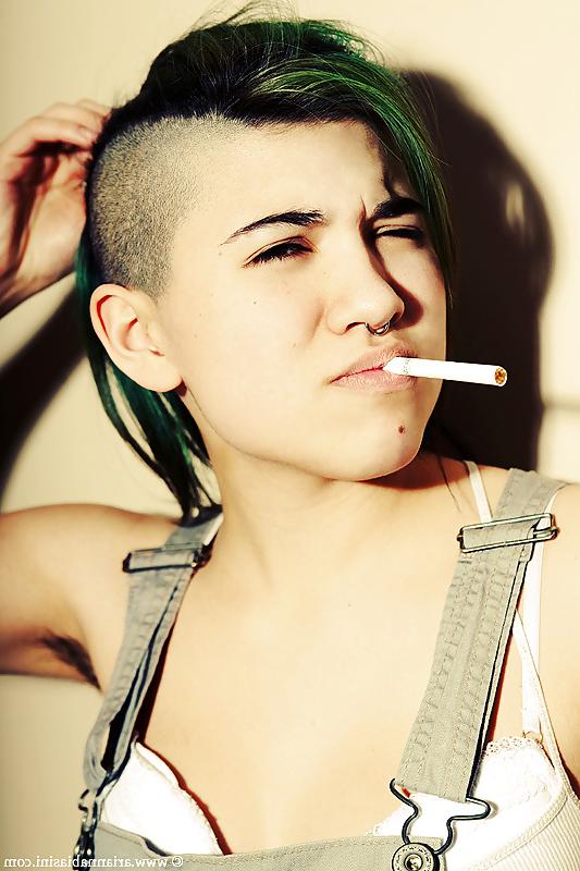 10P Smoking & armpit fetish