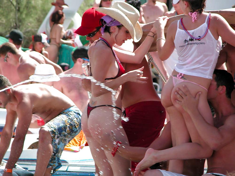 25P Kurvige Partygirls 4