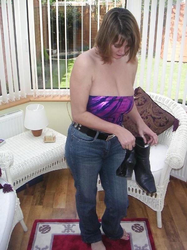 25P Queens in Jeans CXXV
