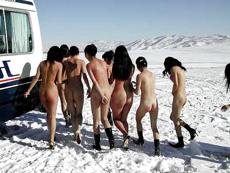 25P Naked Mongolian girls