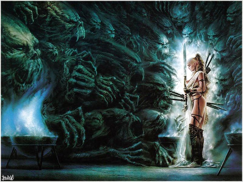 25P Fantasy art women warriors