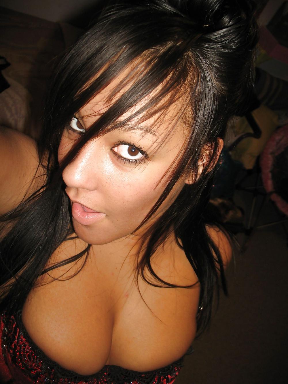 25P Amateur Bimbo