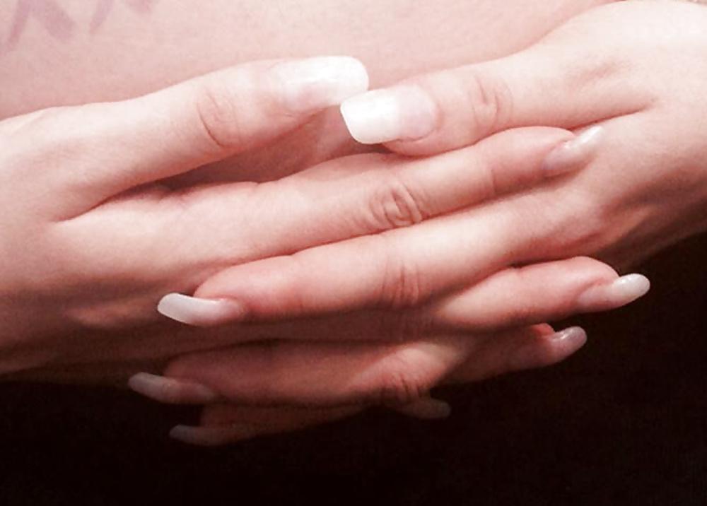 25P My fantasy, long nails...