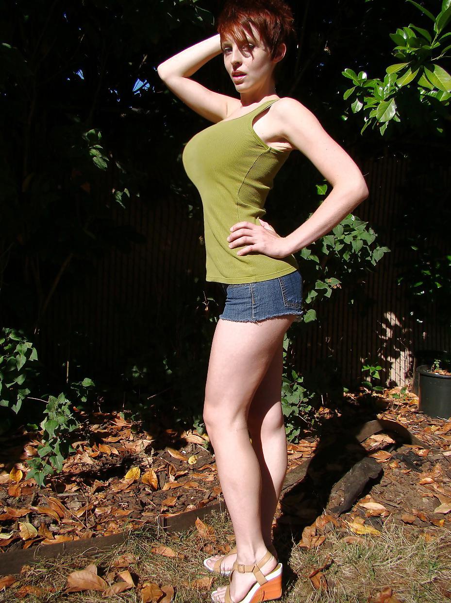 25P Busty Goddesses - Short Haired Girls With Huge Breasts, 22