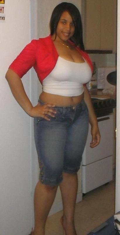 25P Sexy Curvy Girls (not nude)