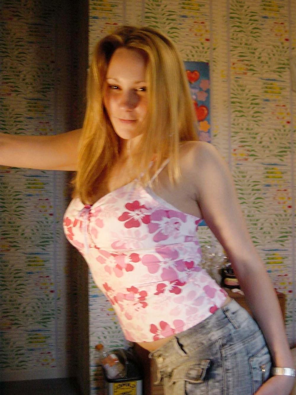25P Beautys in Jeans - no porn